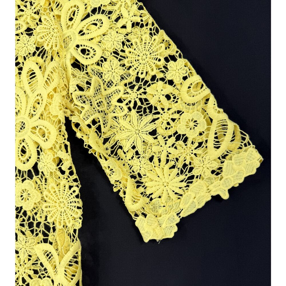 Guess Women’s Butter Yellow Floral Lace Dress Size XL - Picture 7 of 10